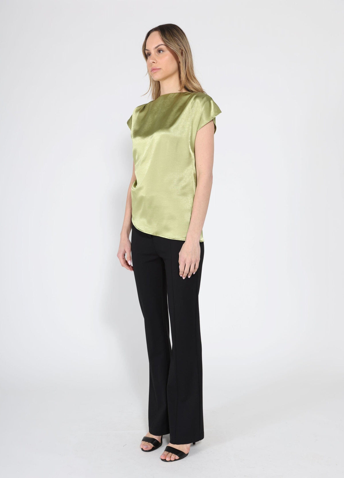 Gracia Fashion Women's Asymmetrical side pleats short sleeve top